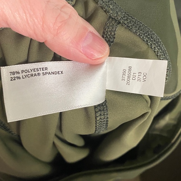 Duluth Trading Co Green Camouflage Leggings - Picture 10 of 10